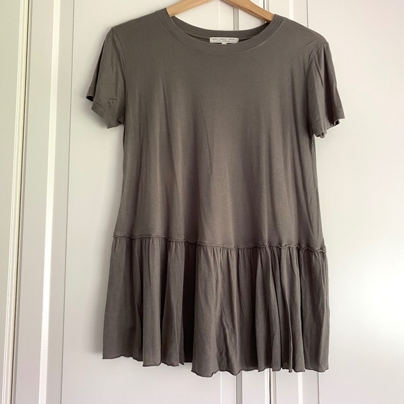 Urban Outfitters Olive Peplum Tee - Picture 1 of 4